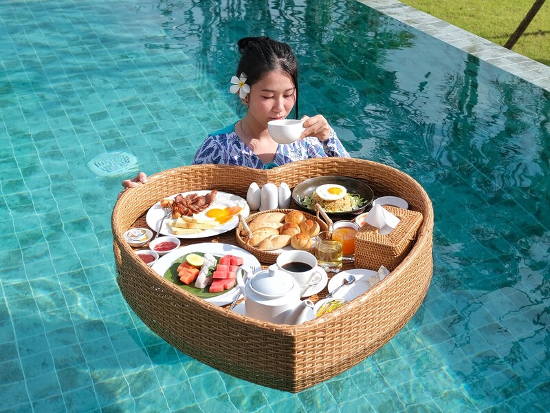 Food - Wonderland Suites & Resort